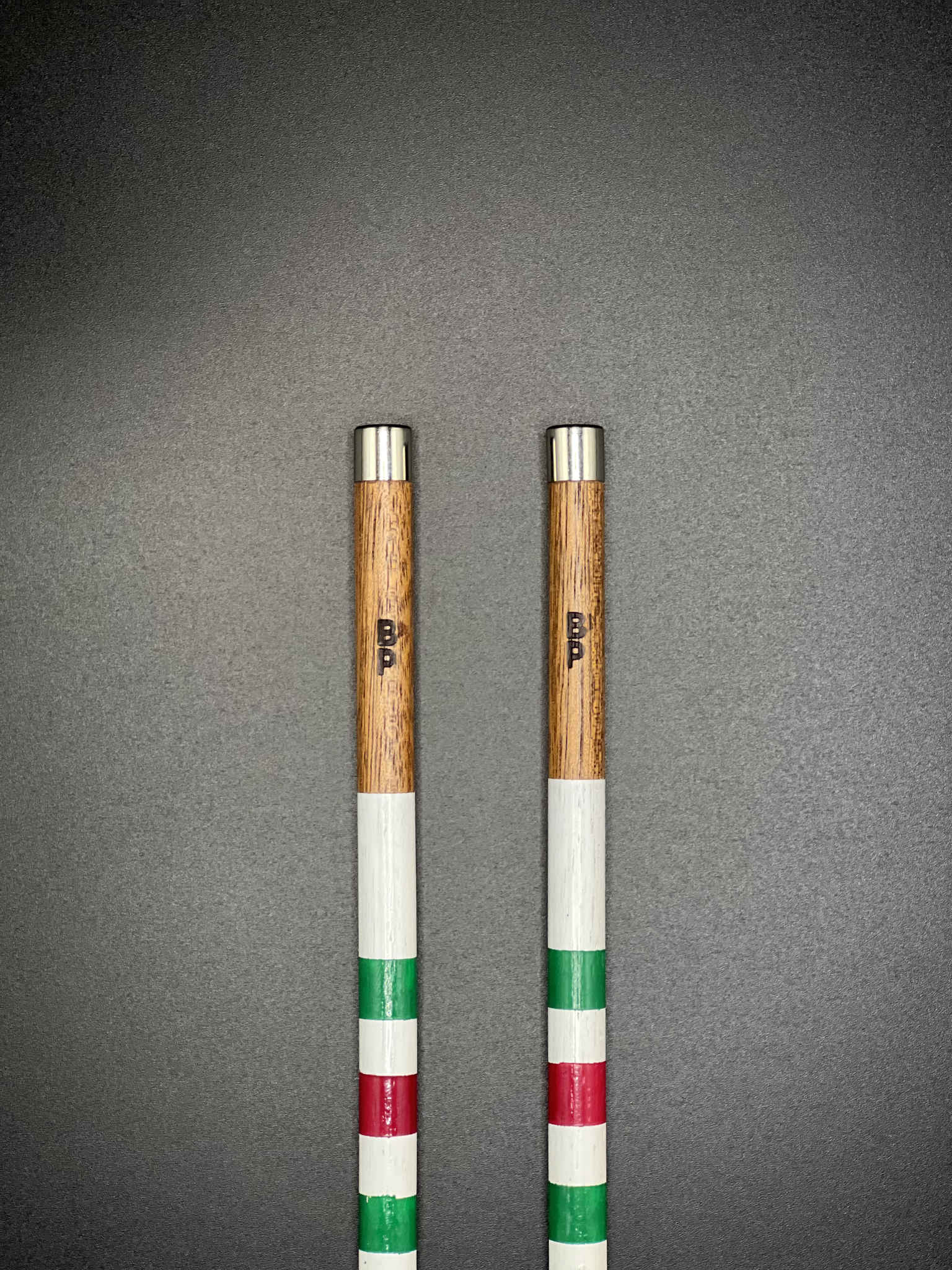 bespokepars-burgundy-leaf-kappen